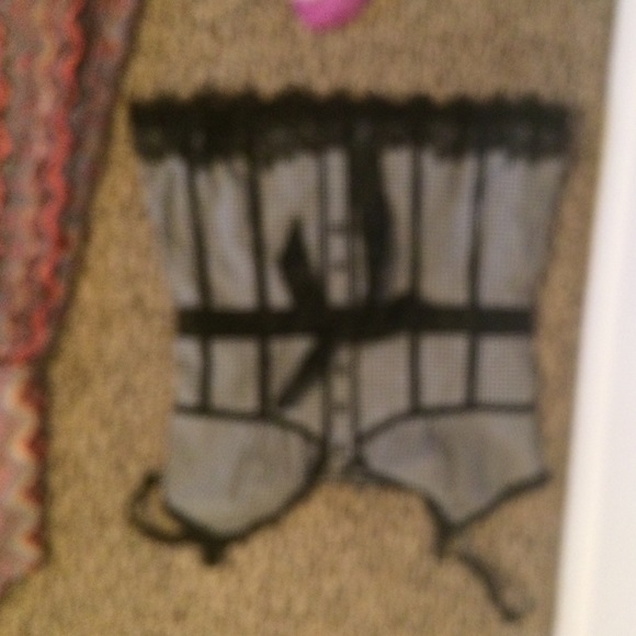 None - Picture 4 of 4