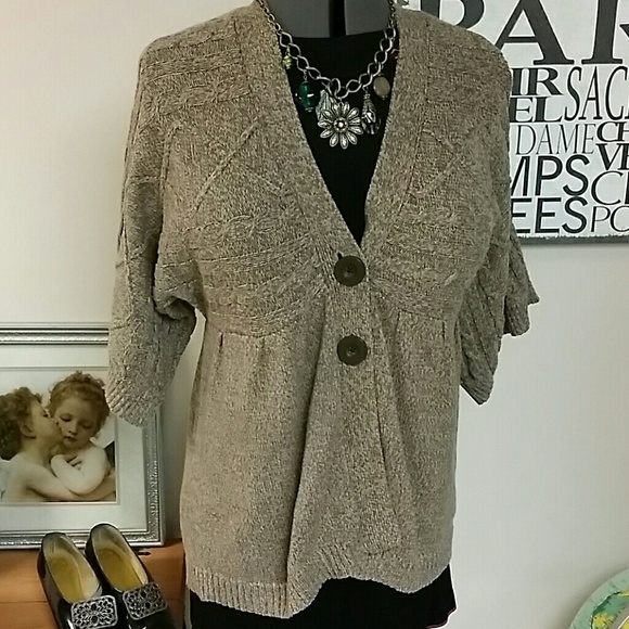 Apt 9 sweater