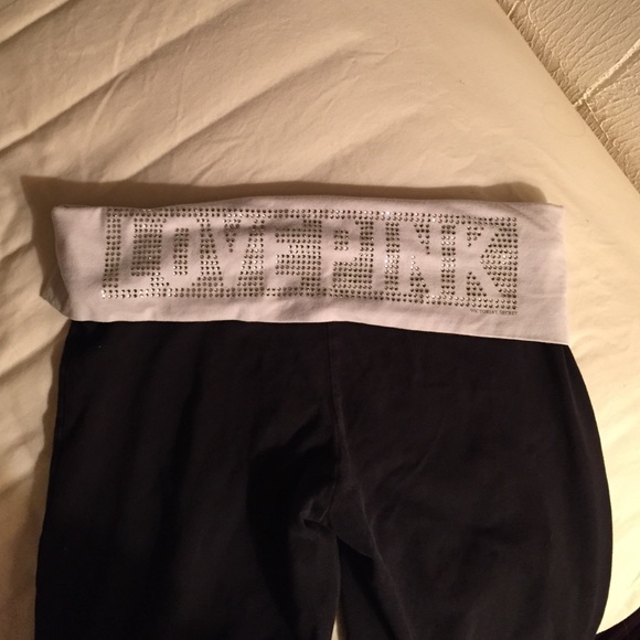 VS pink pants