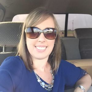 Meet your Posher, Crystal