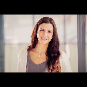 Meet your Posher, Kristina