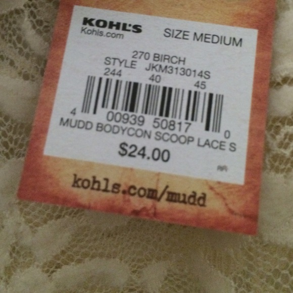 Off white lace top - Picture 4 of 4