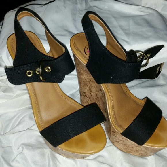 Wedges - Picture 2 of 2
