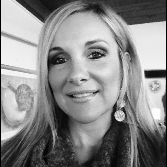 Meet your Posher, Karen - Picture 1 of 1