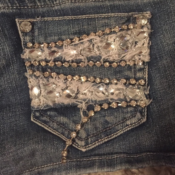 L.A idol bling shorts - Picture 2 of 4