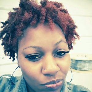 Meet your Posher, Naomi