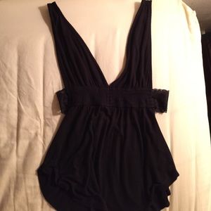 UO sexy top!