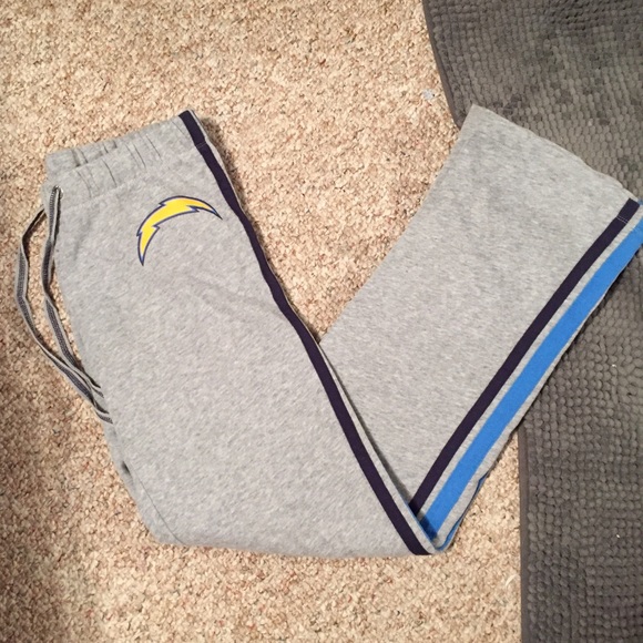 vs pink chargers sweat pants