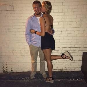 Meet your Posher, Laurel