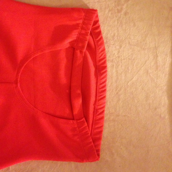 Small Neoprene Cover-Up with Back Opening - Picture 2 of 3