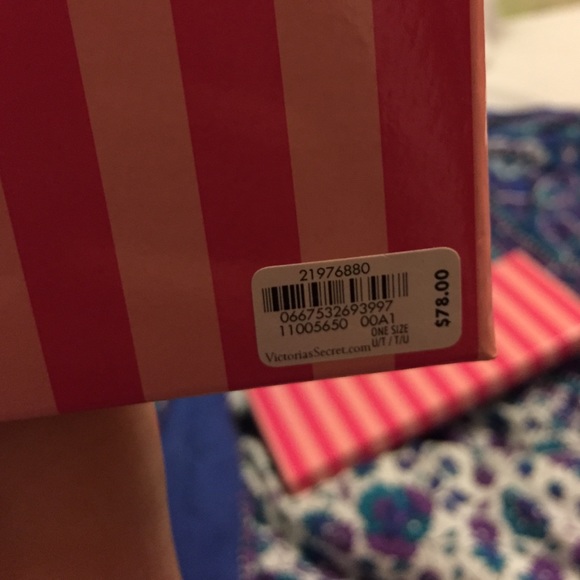 Victoria secret bracelet - Picture 4 of 4