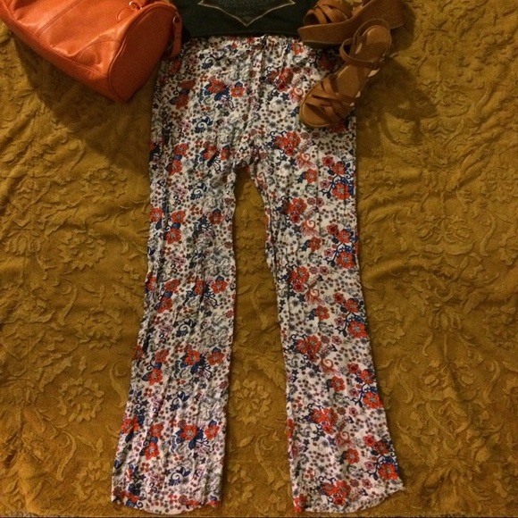 Floral comfy pants!