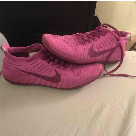 Nike running shoes hyperfeel