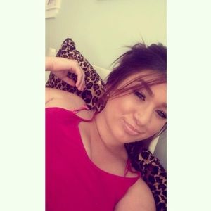 Meet your Posher, Maddie alana