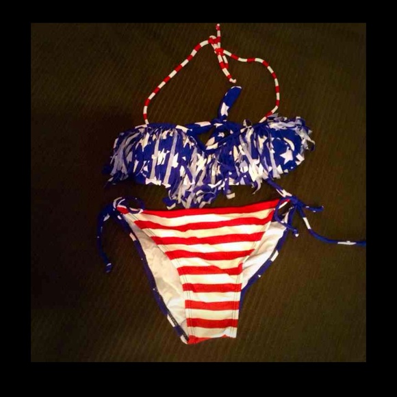 New USA flag stars & stripes string bikini. - Picture 2 of 4