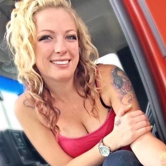 Meet your Posher, Shaylyn - Picture 1 of 1