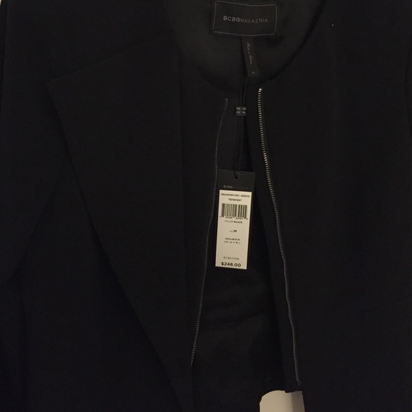 BCBG Blazer - Picture 3 of 4
