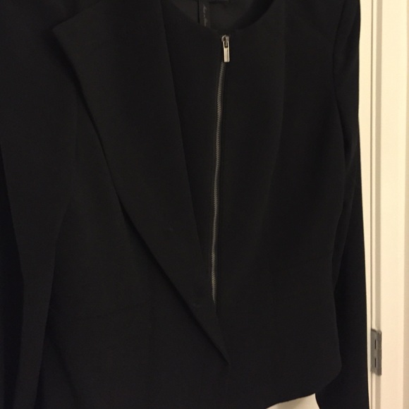 BCBG Blazer - Picture 4 of 4