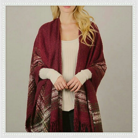 Fringe Poncho - Picture 2 of 4