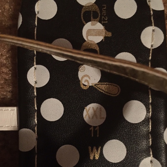 Rue 21 Etc! Sandal - Picture 2 of 4