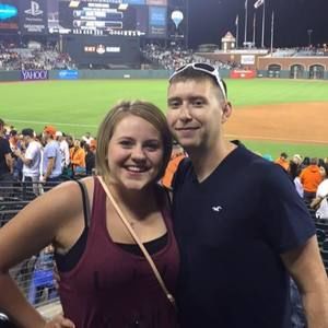 Meet your Posher, Leanne