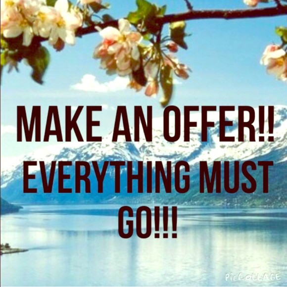 Closet CLOSING! tonight - Picture 1 of 1