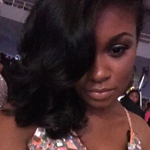 Meet your Posher, Keara