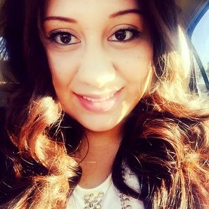 Meet your Posher, Leilani