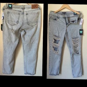 Kendall & Kylie ripped jeans