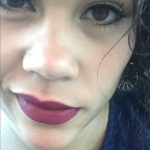 Meet your Posher, Alisha