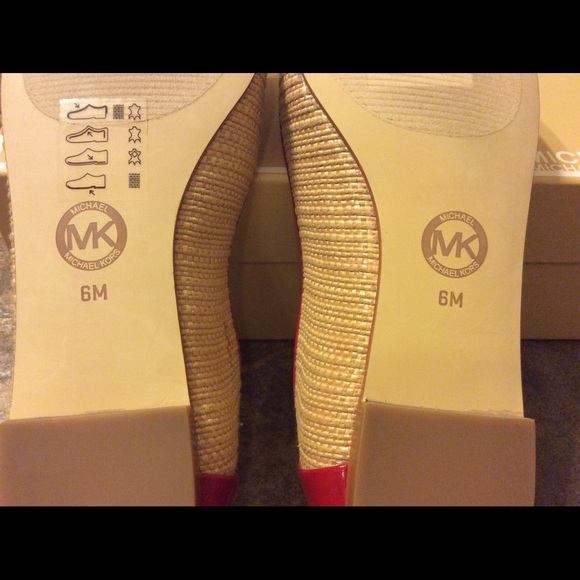NEW Michael Kors flat - red & straw - Picture 3 of 3