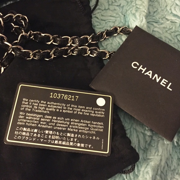 Chanel rare black 2.55 mini caviar flap bag - Picture 3 of 4