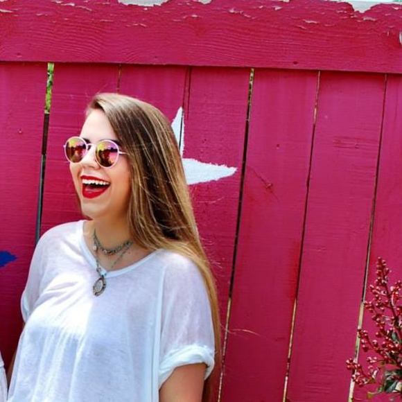 Meet your Posher, Meredith