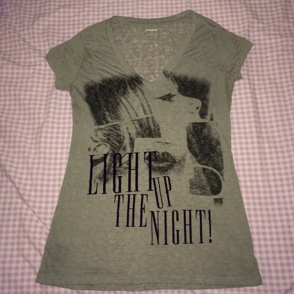 Small express t-shirt