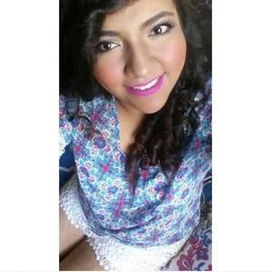 Meet your Posher, Mariana