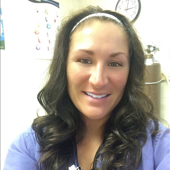 Meet your Posher, Meagab