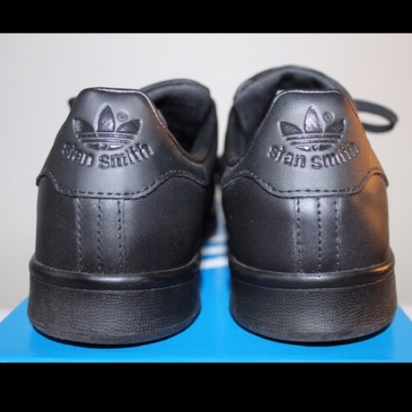 STAN SMITHS BLACK LEATHER - Picture 4 of 4