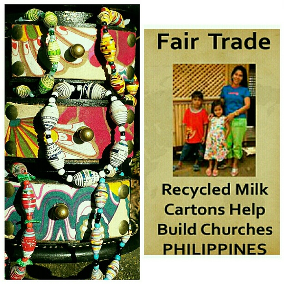 GWaC Recycled Carton Bracelet - Picture 2 of 3