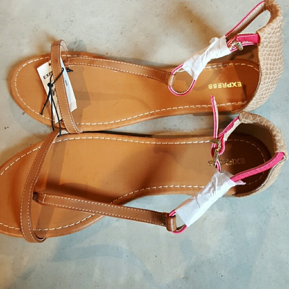 Womens express  sandals size 9