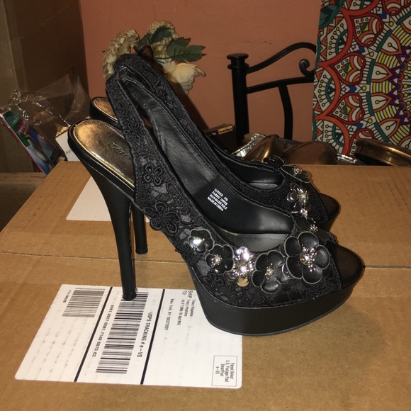 Peep toe heels - Picture 2 of 4
