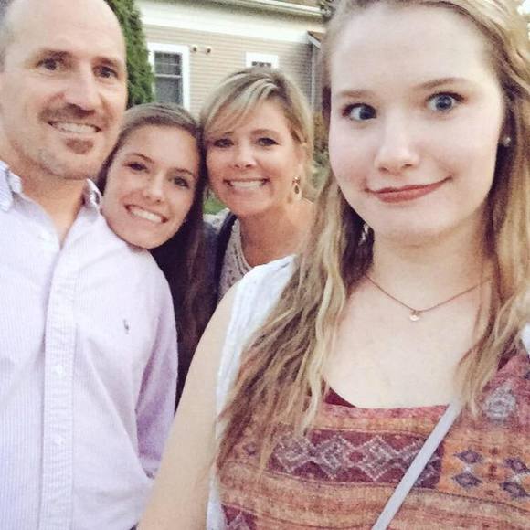 Meet your Posher, Caitlyn - Picture 1 of 1