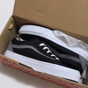 Brand New Vans Old Skool