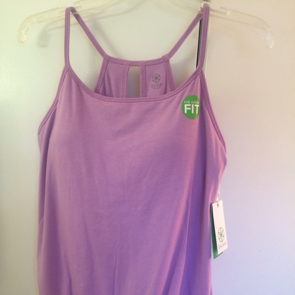Gaiam Tops - Gaiam fit yoga top