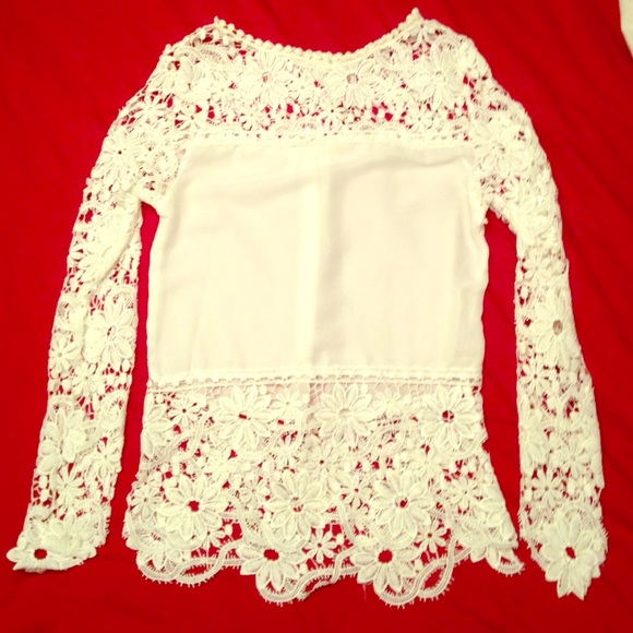 Beautiful Satin and Lace shirt, Sz Small