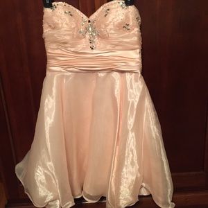 Bee Darlin prom dress