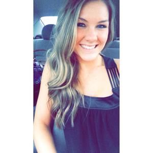 Meet your Posher, Claire