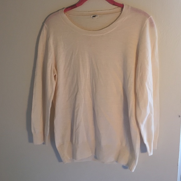 Cream J crew sweater with 3/4 sleeves. Size M