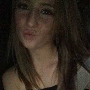 Meet your Posher, Courtney