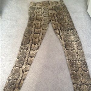 H&M leopard leggings