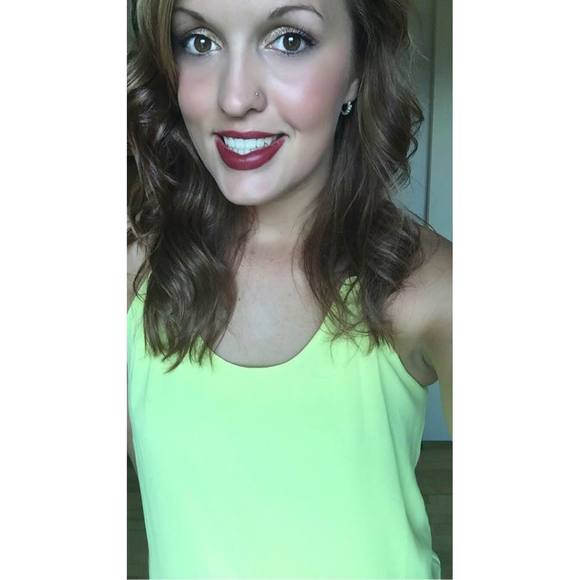 Meet your Posher, Jenna